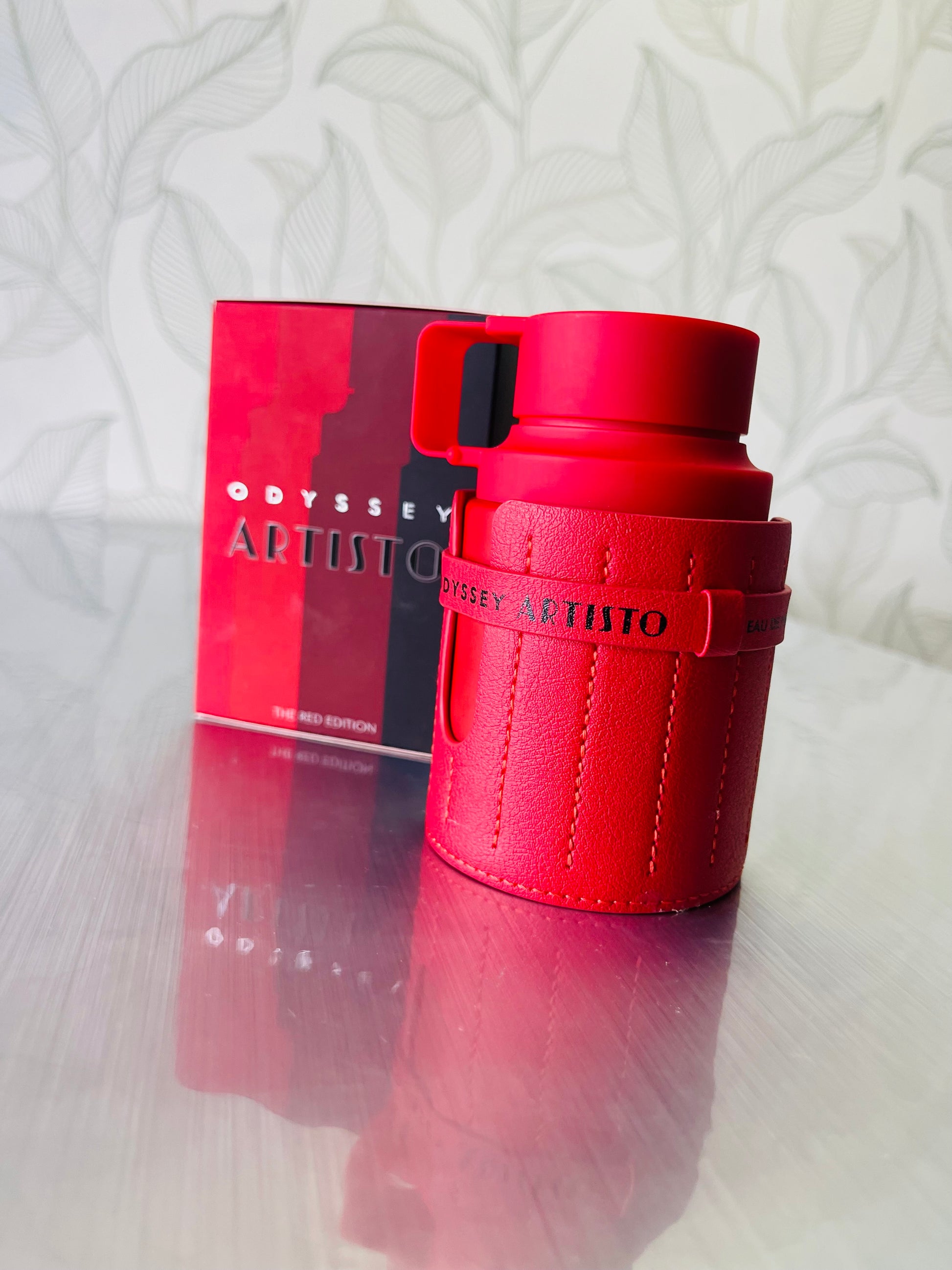 Odyssey Aristo The Red Edition | Perfume Unisex con Notas de Coco, Vainilla y Ámbar – Armaf