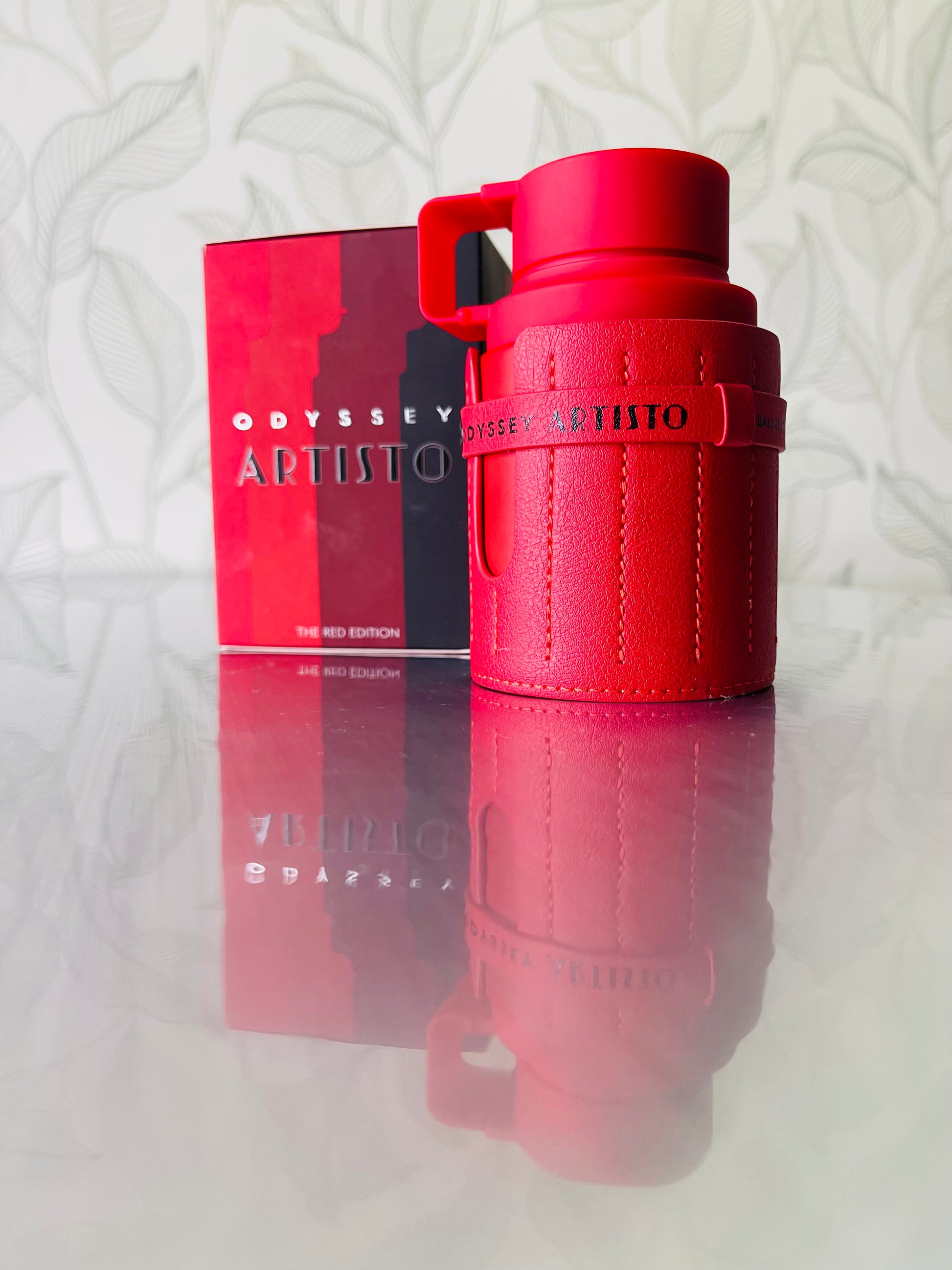 Odyssey Aristo The Red Edition | Perfume Unisex con Notas de Coco, Vainilla y Ámbar – Armaf